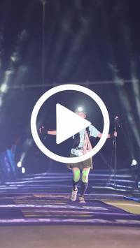 BIB:  <button type="button" onclick="openModal(27084110)" class="btn btn-primary btn-sm float-right" data-toggle="modal" data-target=".modal-high-quality">
                <i class="fa fa-download"></i> Download
                </button>